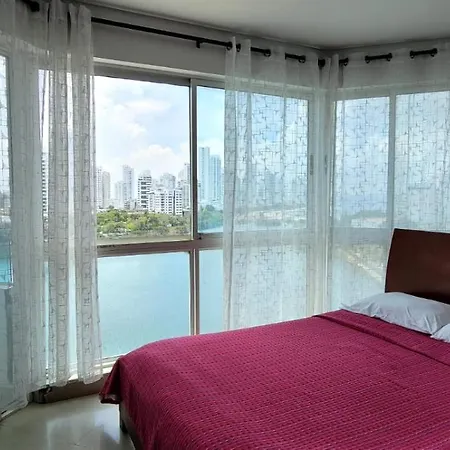 Torres Del Lago - By Fantastic Apartahotel *