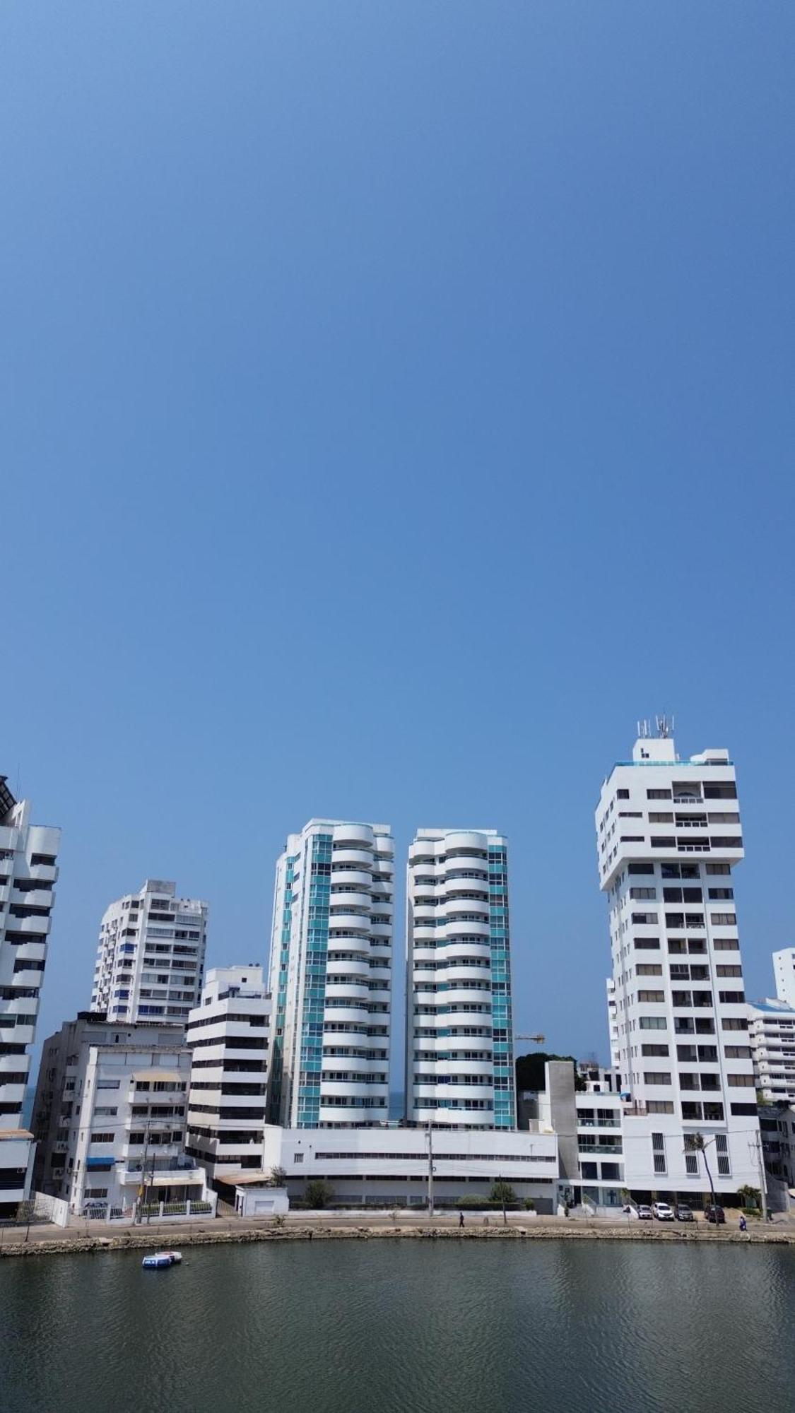Torres Del Lago - By Fantastic * Cartagena